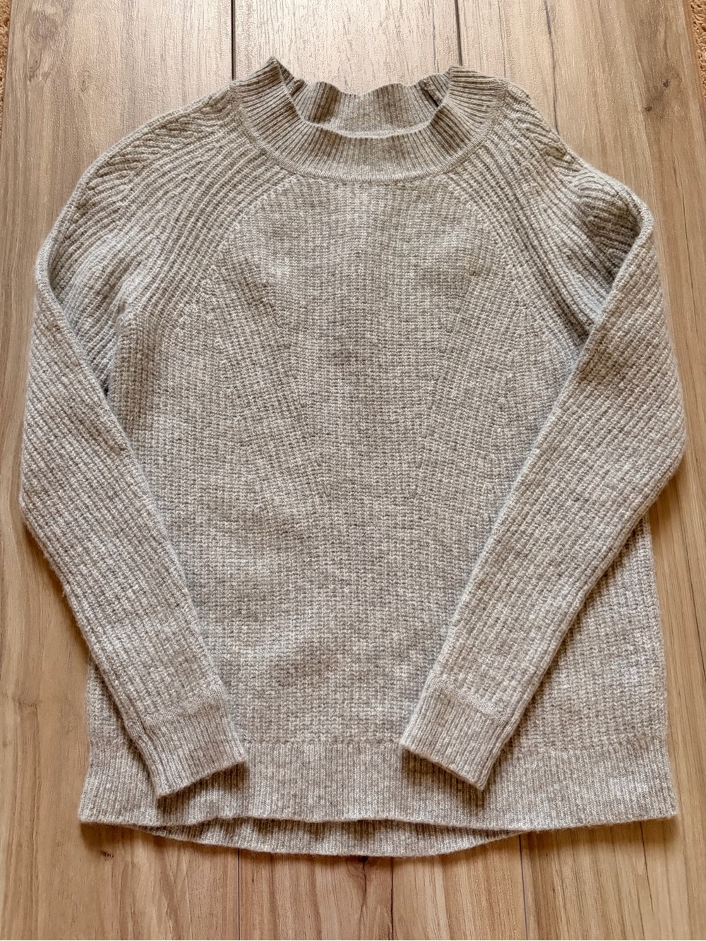 Vince Grey Size XS Rib Knit Mock Neck Sweater 70% Wool 30% Cashmere